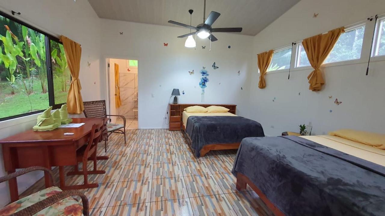 Las Caletas Lodge Drakes Bay エクステリア 写真