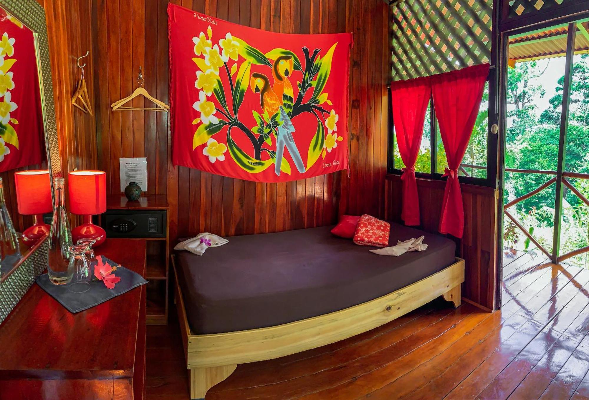 Las Caletas Lodge Drakes Bay 部屋 写真
